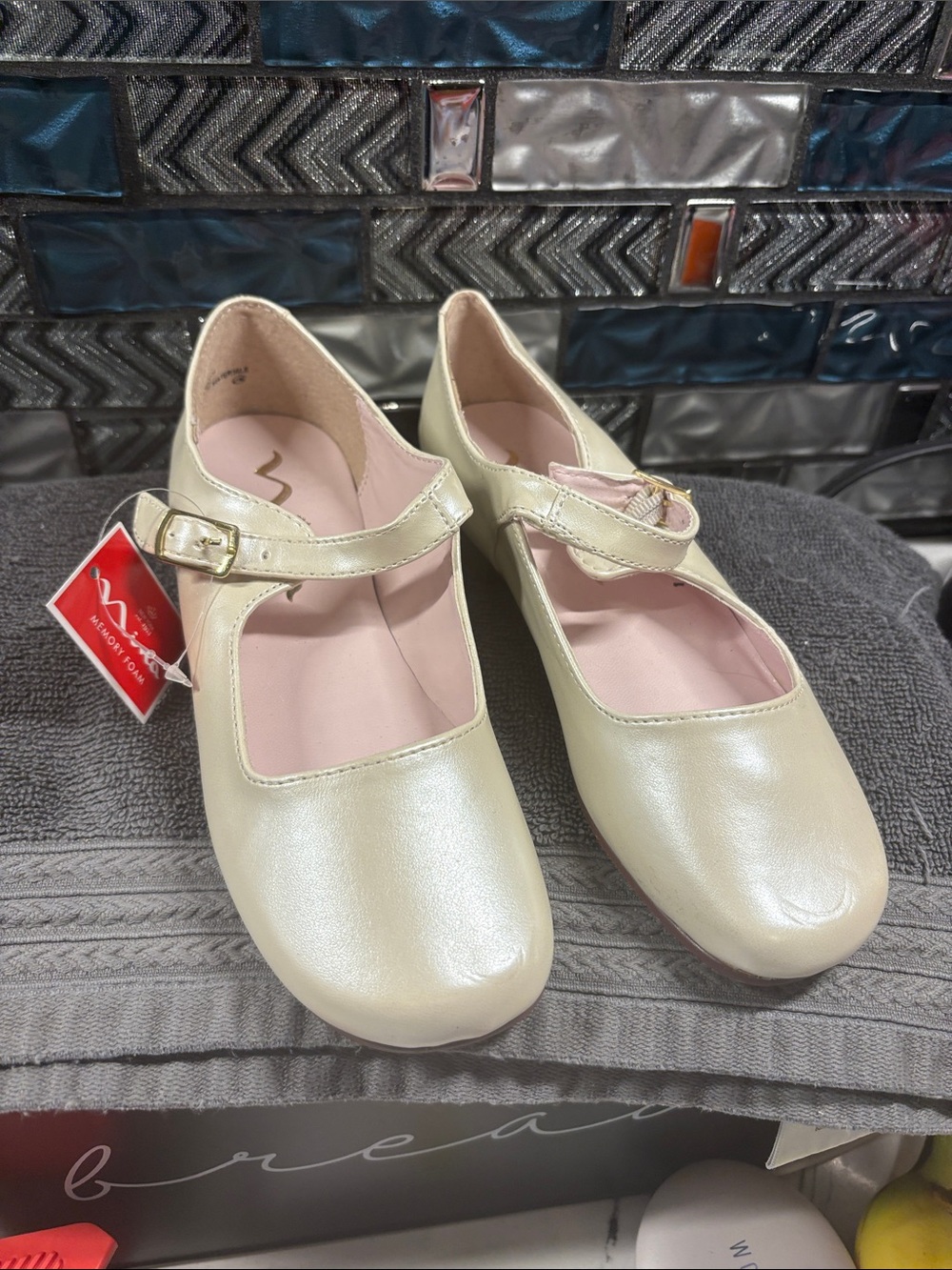 Nina Girls Cream Mary Jane Flats with Pink Lining